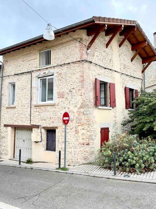 Apartamento Le St Apollinaire N°2-Ma Cabotte Meximieux Exterior foto